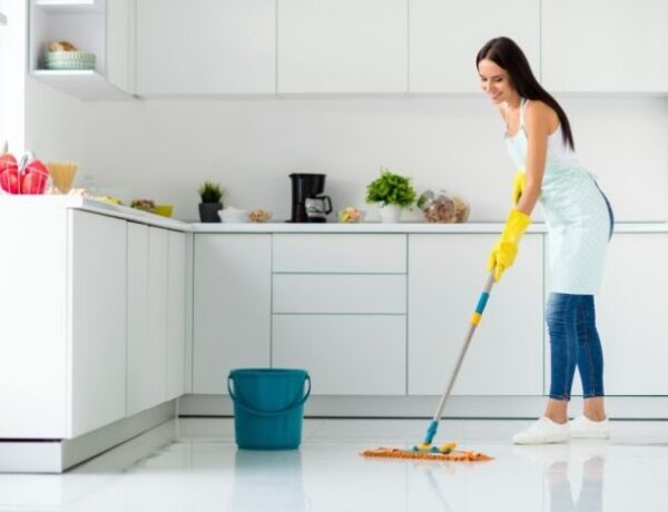 Cleaning Hacks for Busy People: How to Keep Your Home Tidy in No Time