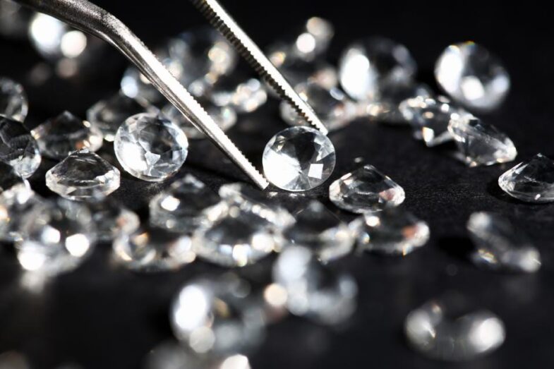 Lab Grown Diamonds Mirror Natural Diamonds In Appearance 785x523