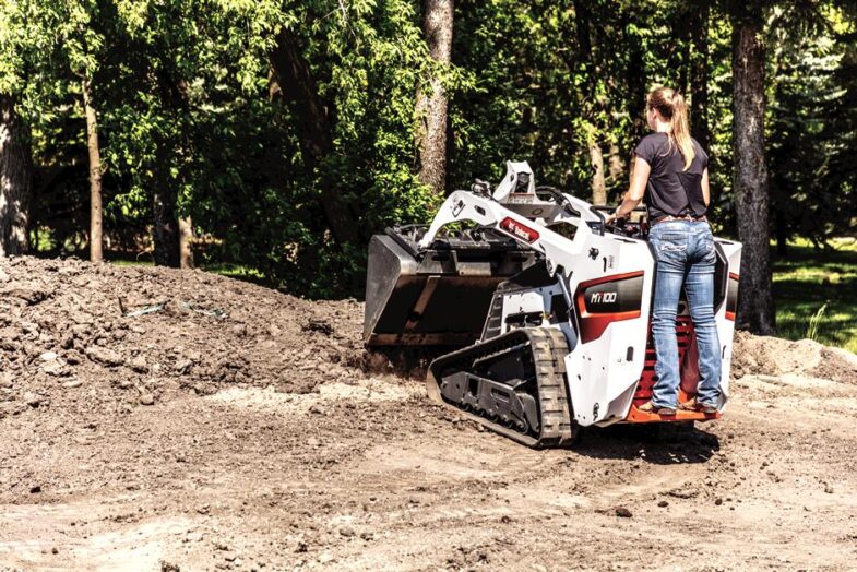 5 Reasons to Consider a Mini Loader For Your Next Landscaping Project